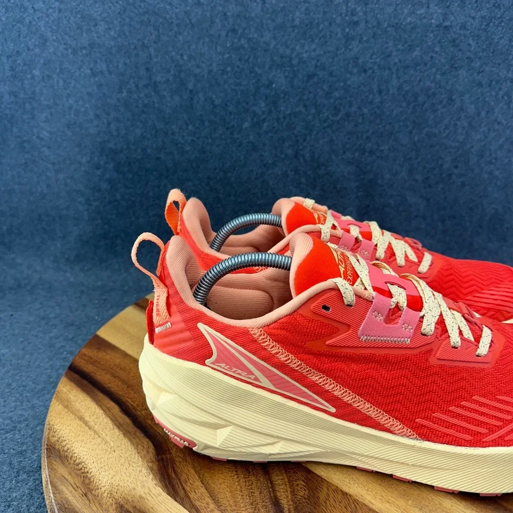 Altra Experience Wild Trail Orange Training Running Shoes Womens Sz 12 EUC